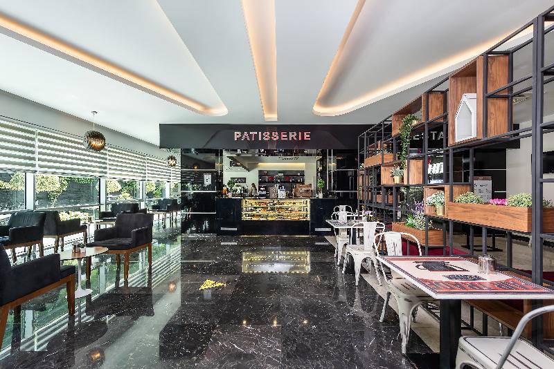 White City Resort Hotel - Bar