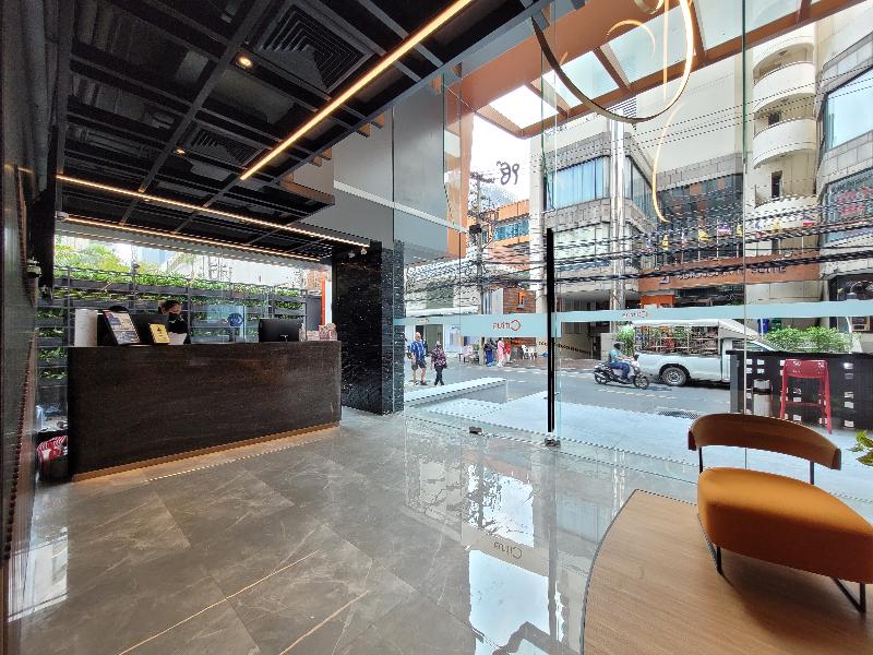 Citrus Sukhumvit 13 by Compass Hospitality - Lobi