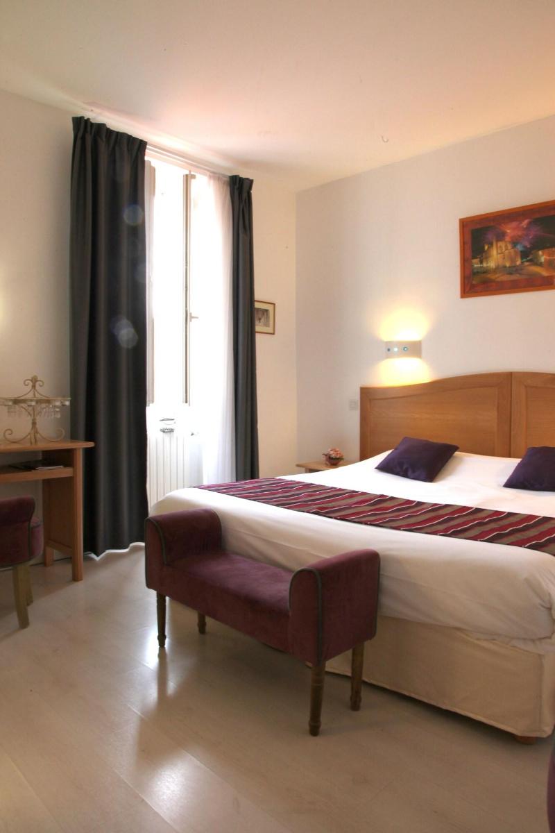 Le Continental Hotel - Oda