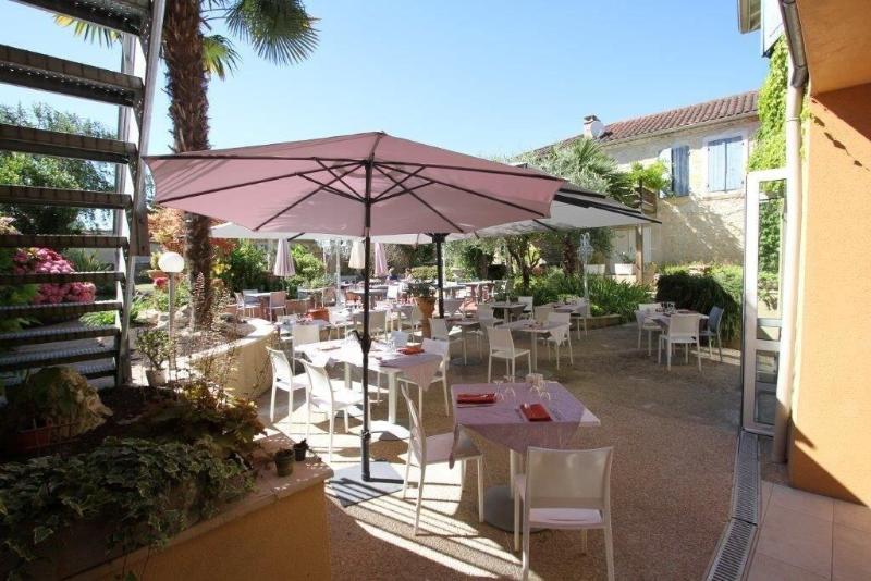 Le Continental Hotel - Restoran