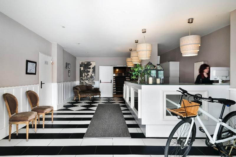 Acta Madfor Hotel - Lobi