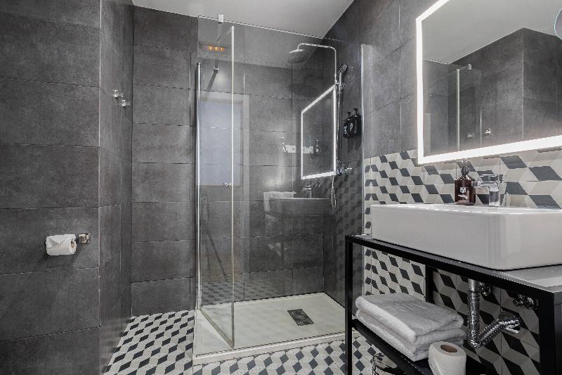 Acta Madfor Hotel - Oda