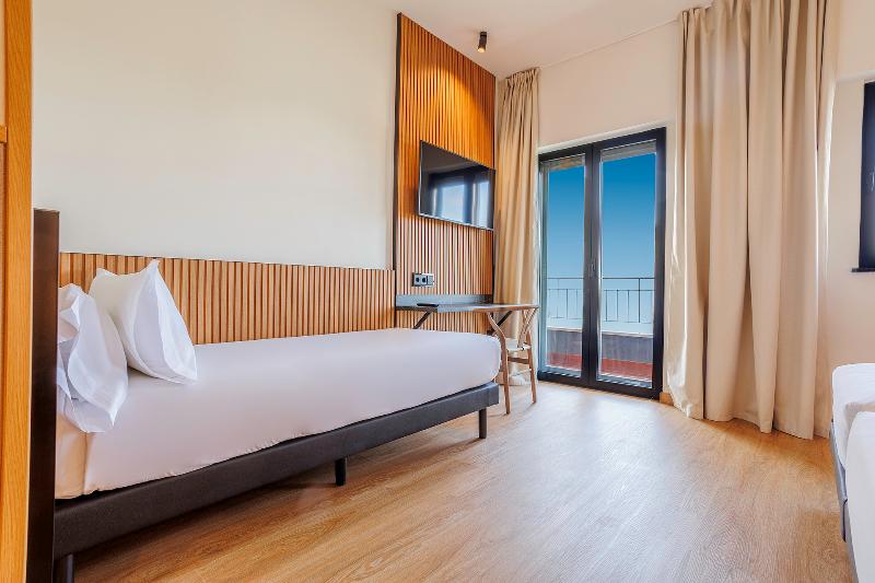 Acta Madfor Hotel - Oda