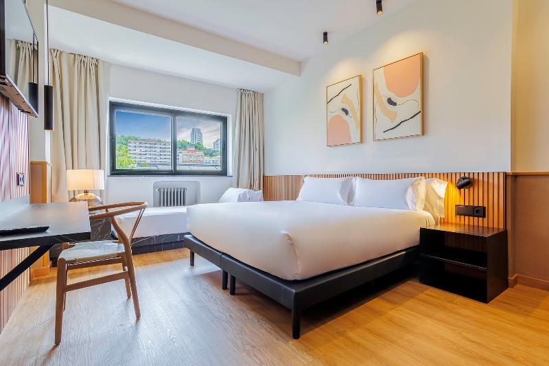 Acta Madfor Hotel - Oda