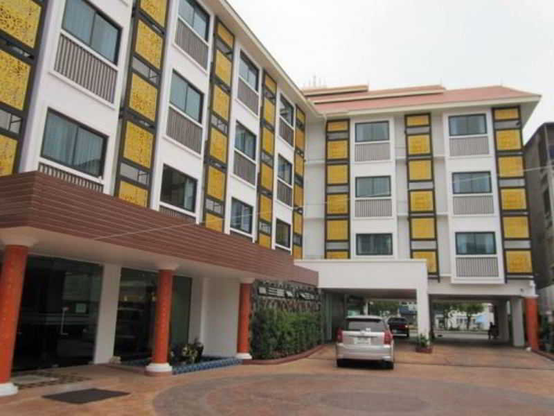 Wangburapa Grand Hotel otel fotoğrafı