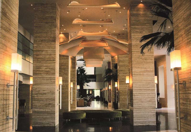 Radisson Blu Cairo Heliopolis - Lobi