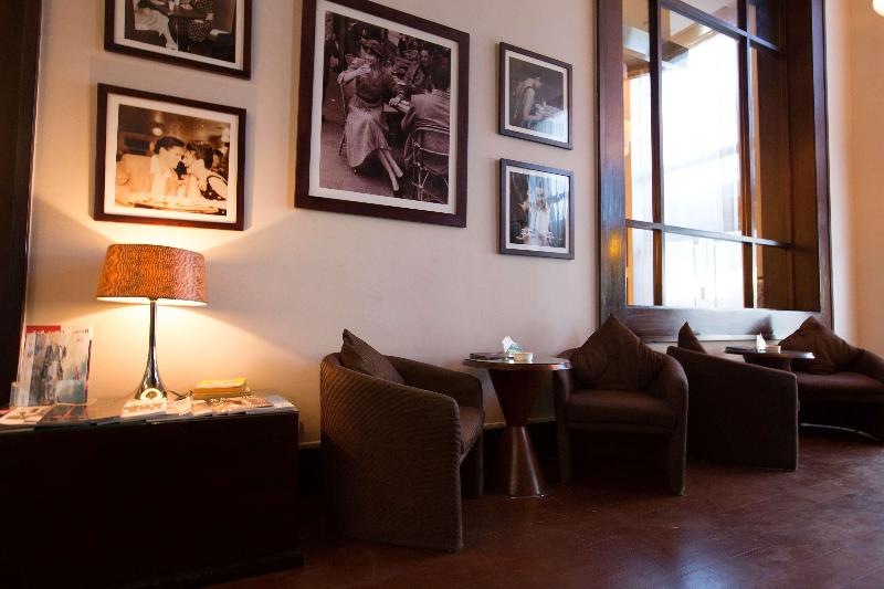 Radisson Blu Cairo Heliopolis - Lobi