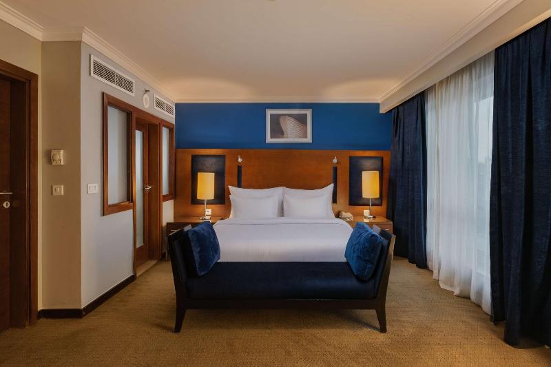 Radisson Blu Cairo Heliopolis - Oda