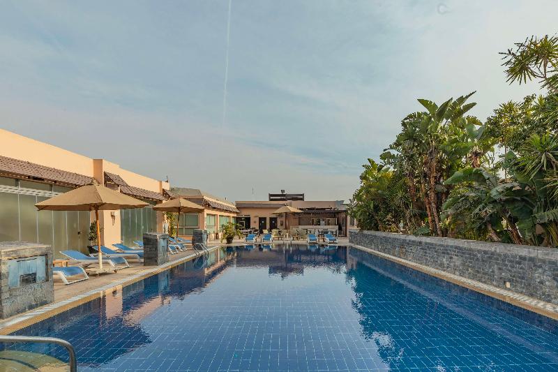 Radisson Blu Cairo Heliopolis - Havuz