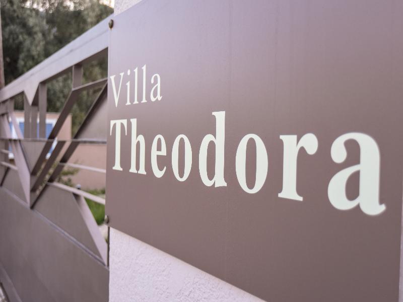 Villa Theodora - Genel