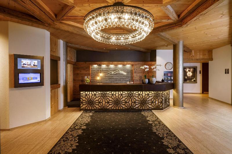 Hotel Piz Buin Klosters - Lobi