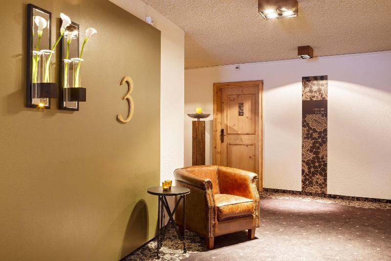 Hotel Piz Buin Klosters - Lobi