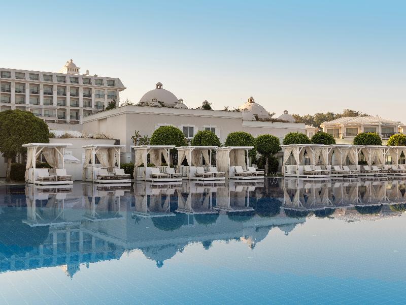 Titanic Deluxe Golf Belek - Havuz