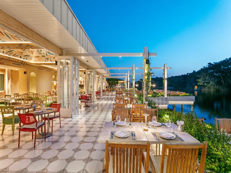 Titanic Deluxe Golf Belek - Restoran