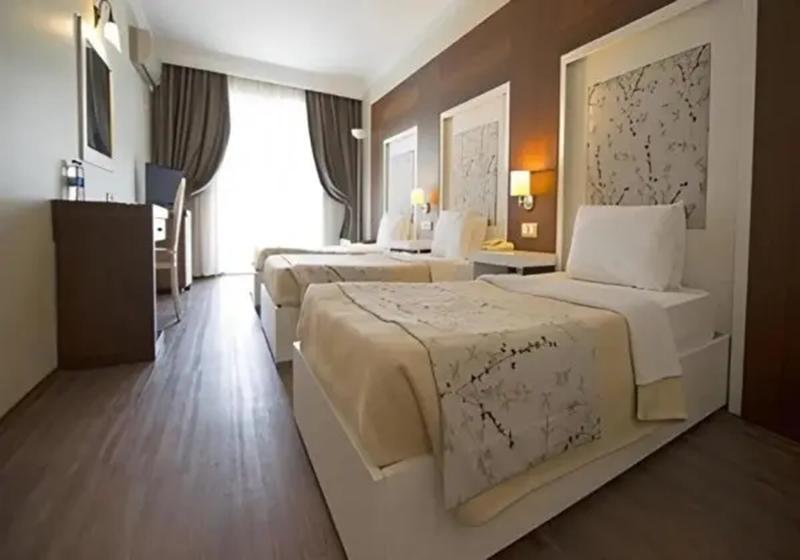 Sentinus Beach Hotel - Oda