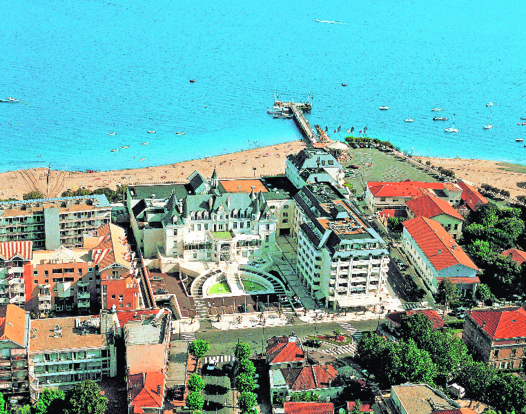 Appart-Hôtel Le Trianon
