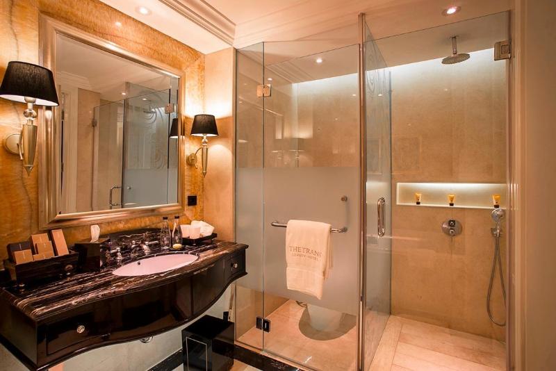 The Trans Luxury Hotel - Restoran