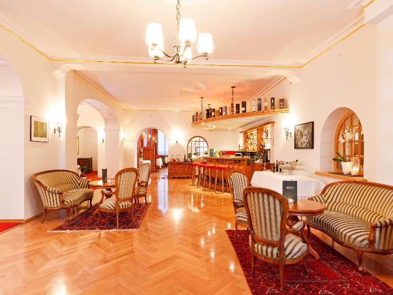 Edelweiss Swiss Quality Hotel - Bar
