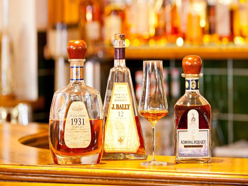 Edelweiss Swiss Quality Hotel - Bar