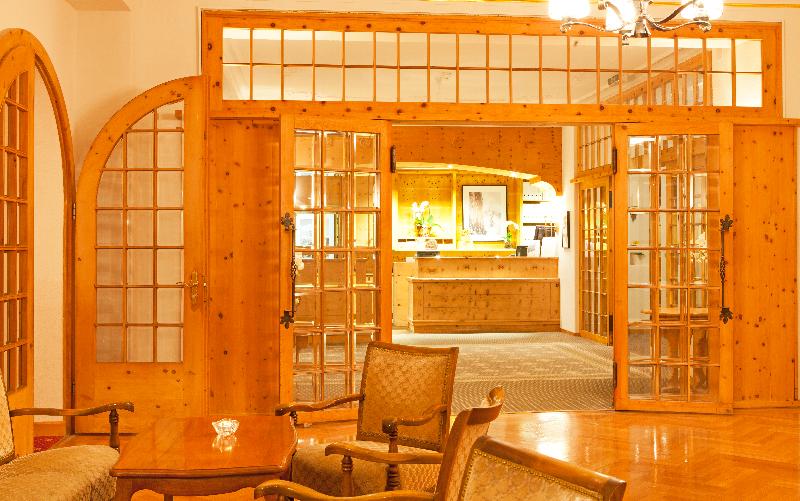 Edelweiss Swiss Quality Hotel - Lobi