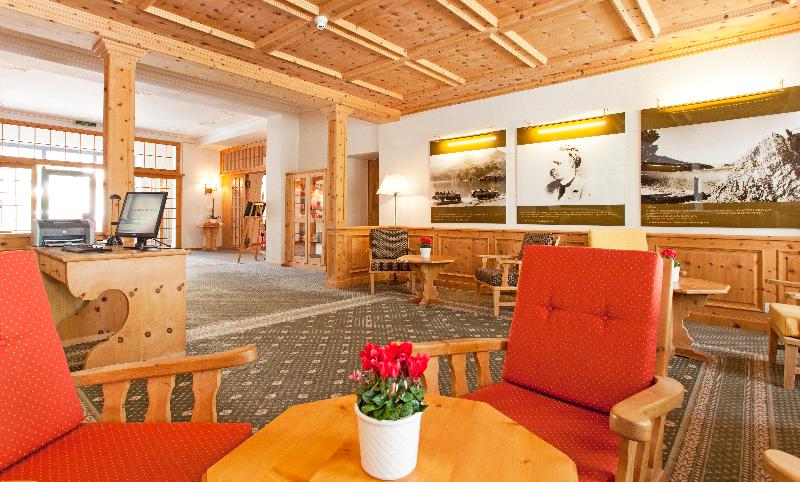Edelweiss Swiss Quality Hotel - Lobi