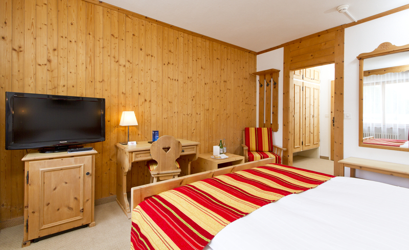 Edelweiss Swiss Quality Hotel - Oda