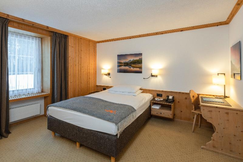 Edelweiss Swiss Quality Hotel - Oda