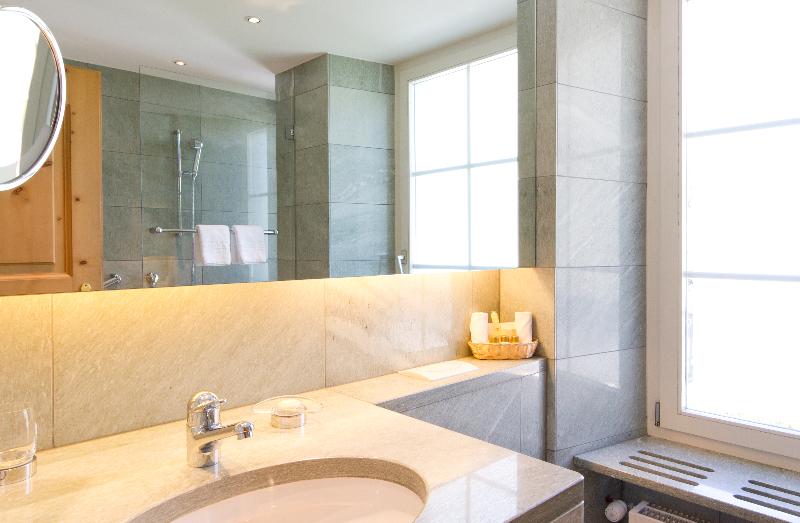 Edelweiss Swiss Quality Hotel - Oda