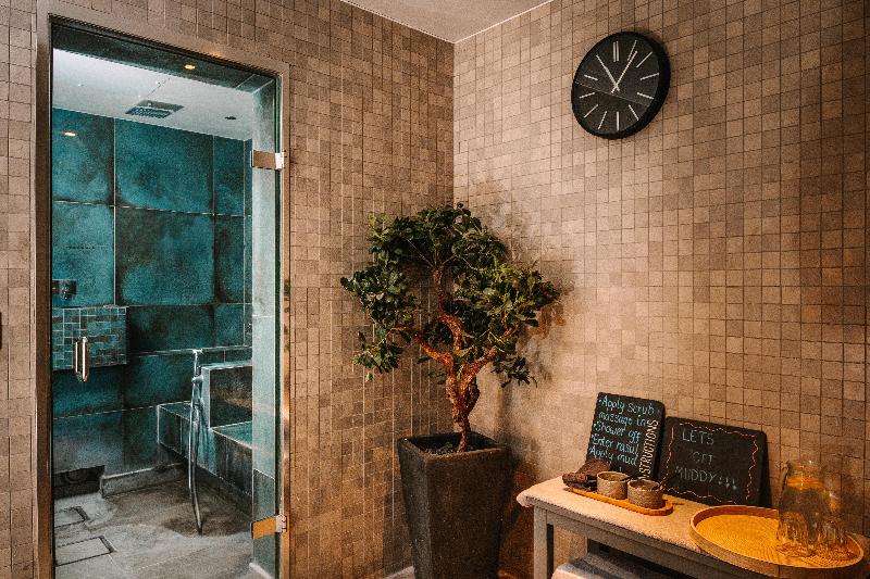 Voco Winchester Hotel & Spa - Aktivite