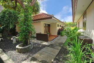 Yulia Beach Inn Kuta fotoÄŸrafÄ±