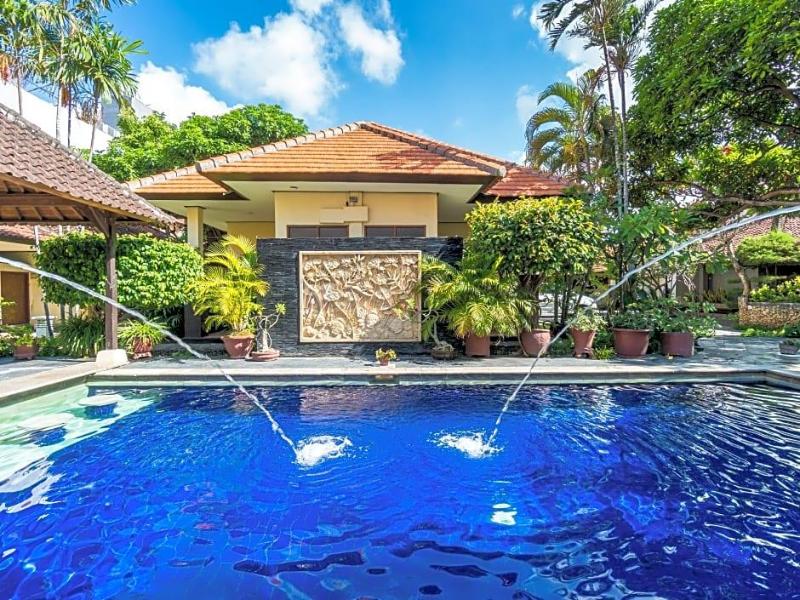 Yulia Beach Inn Kuta - Genel