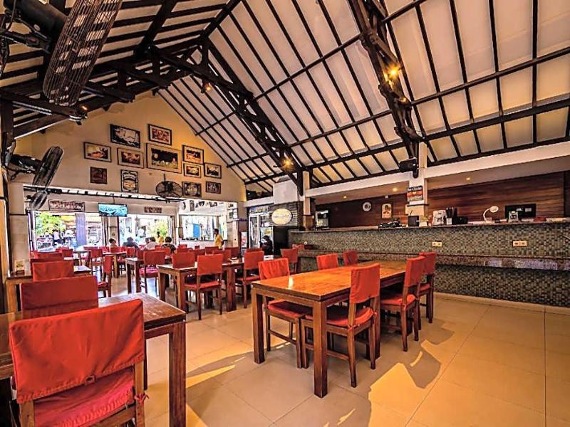 Yulia Beach Inn Kuta - Genel