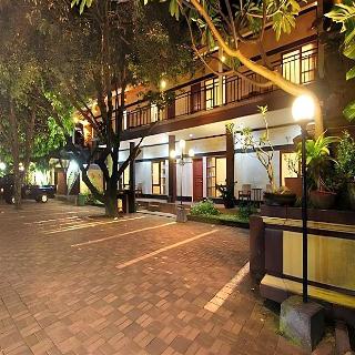 Yulia Beach Inn Kuta fotoÄŸrafÄ±