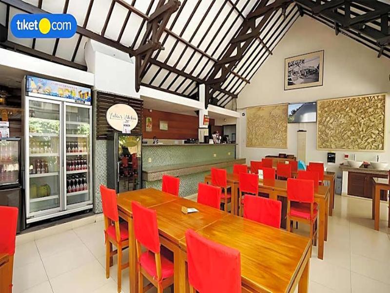 Yulia Beach Inn Kuta - Genel