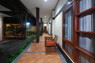 Yulia Beach Inn Kuta fotoÄŸrafÄ±