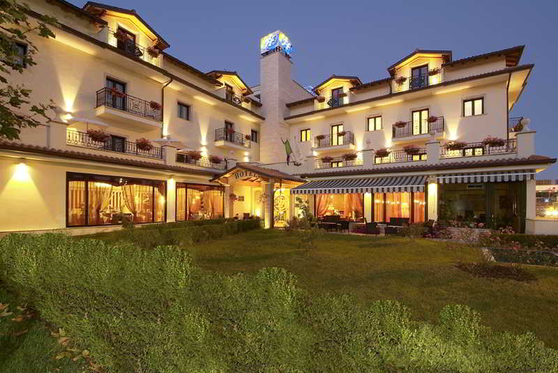 Fashion Hotel - Genel
