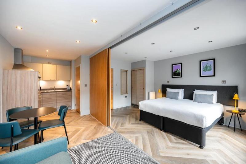 Staycity Aparthotels Edinburgh West End - Genel