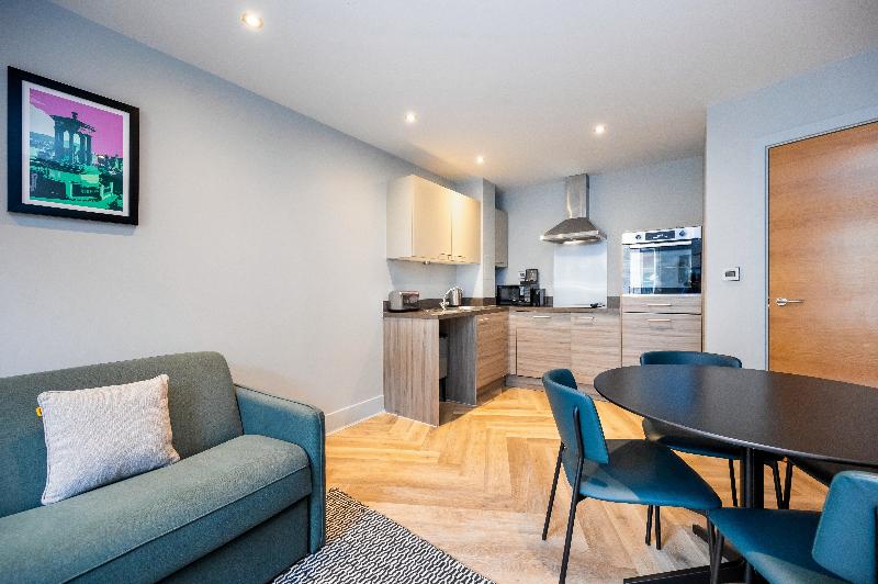 Staycity Aparthotels Edinburgh West End - Genel