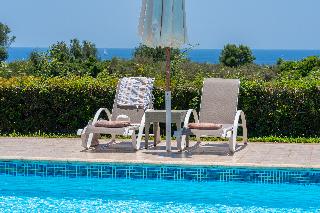Monambeles Villas