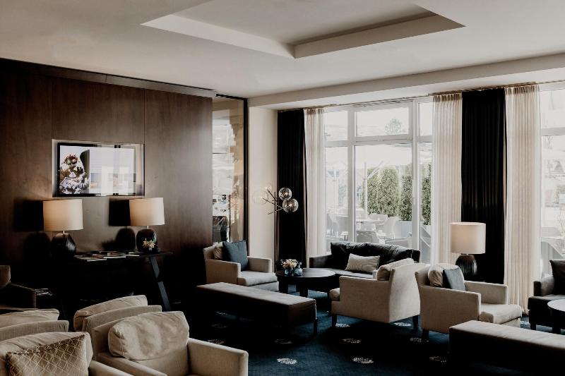 Vier Jahreszeiten Starnberg Hotel - Lobi