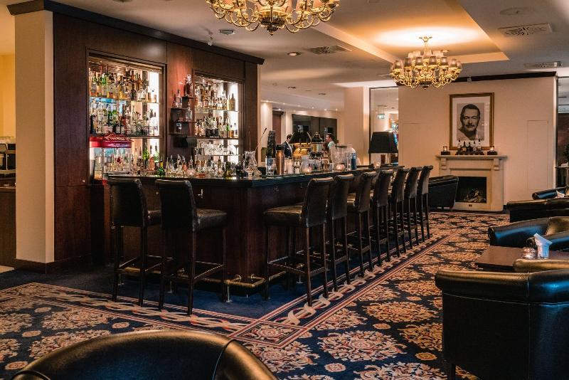 Vier Jahreszeiten Starnberg Hotel - Restoran
