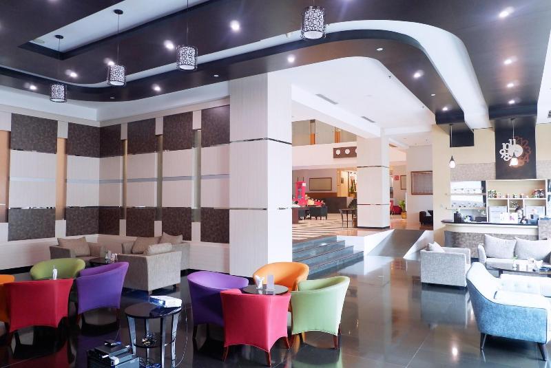 Grand Daira Hotel Palembang - Lobi