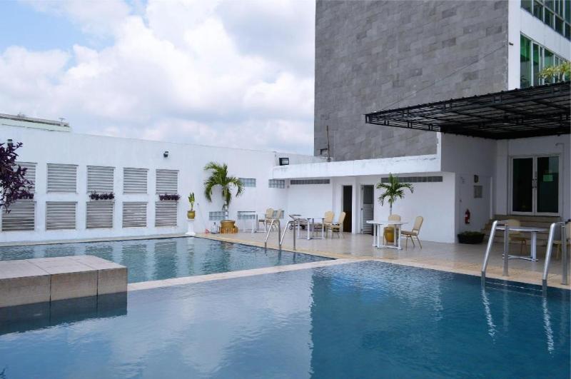 Grand Daira Hotel Palembang - Oda
