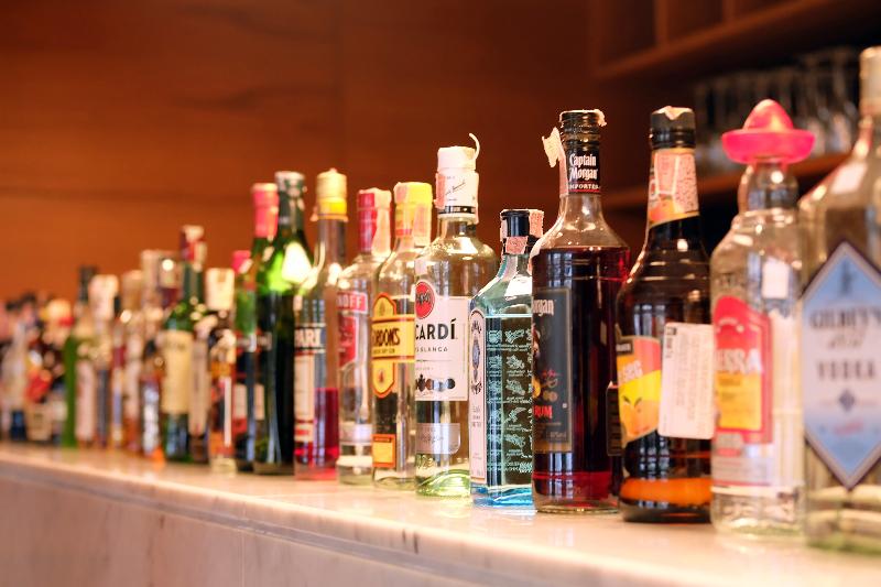 S33 Compact Sukhumvit Hotel - Bar