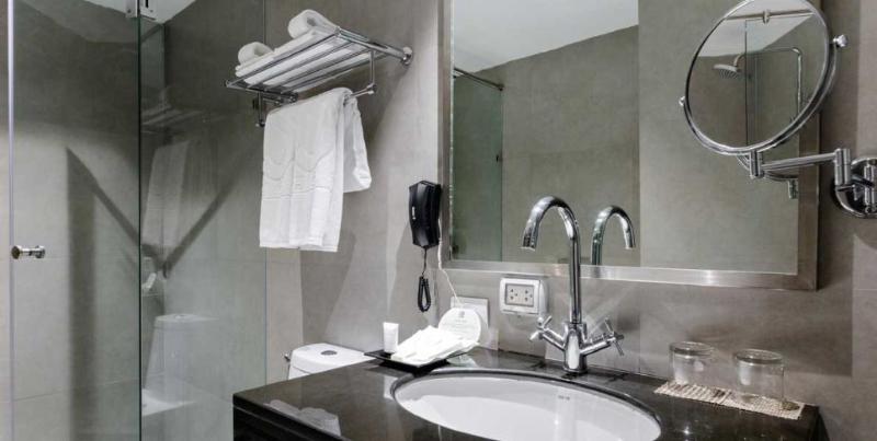 S33 Compact Sukhumvit Hotel - Oda