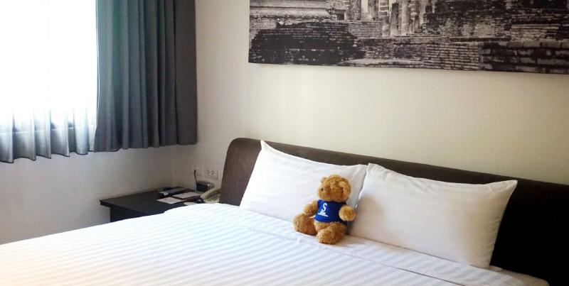S33 Compact Sukhumvit Hotel - Oda