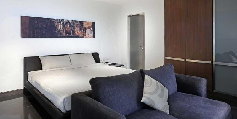 S33 Compact Sukhumvit Hotel - Oda