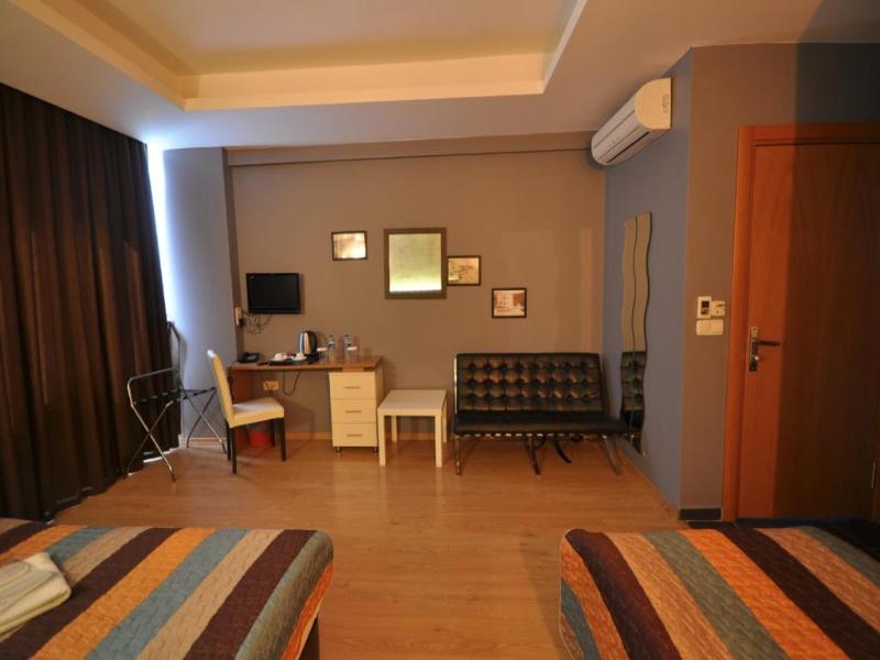 Retropera Hotel - Oda