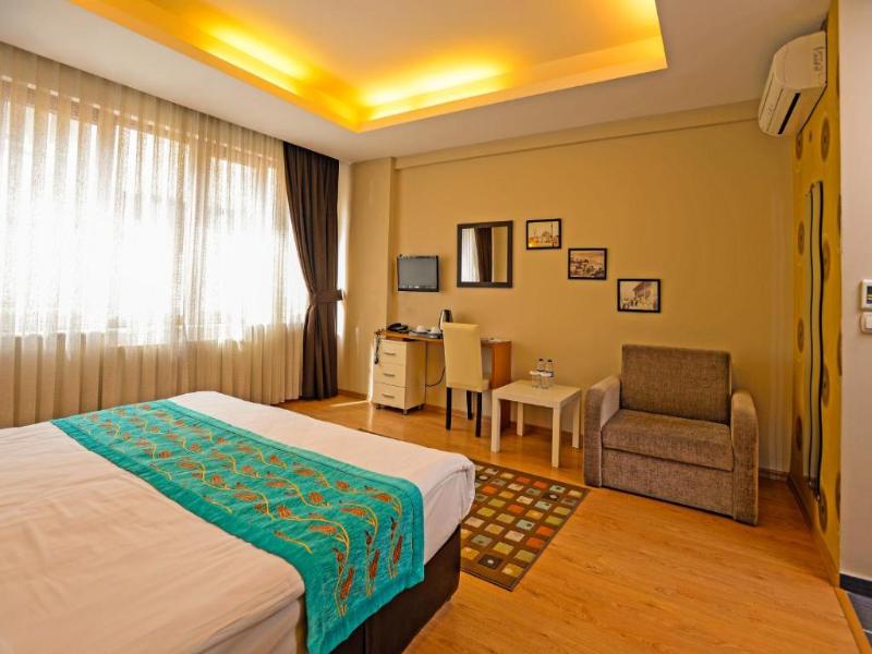 Retropera Hotel - Oda