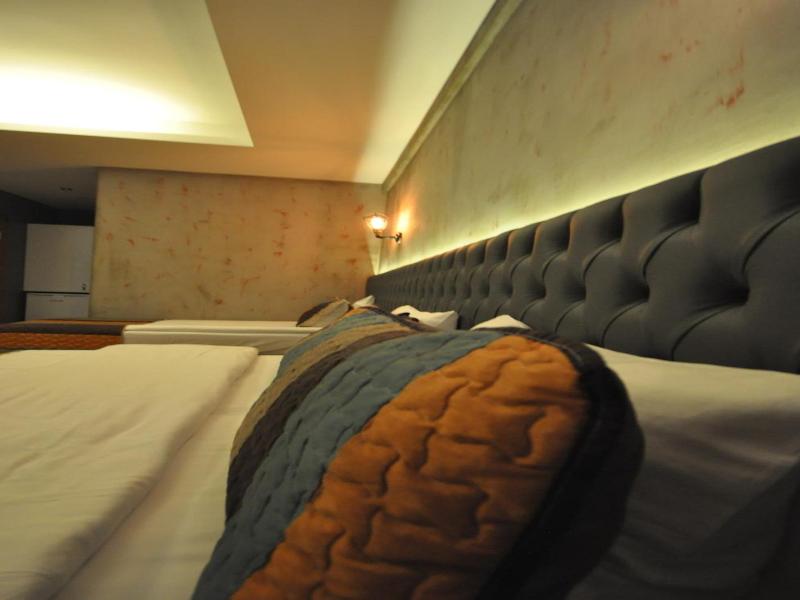 Retropera Hotel - Oda